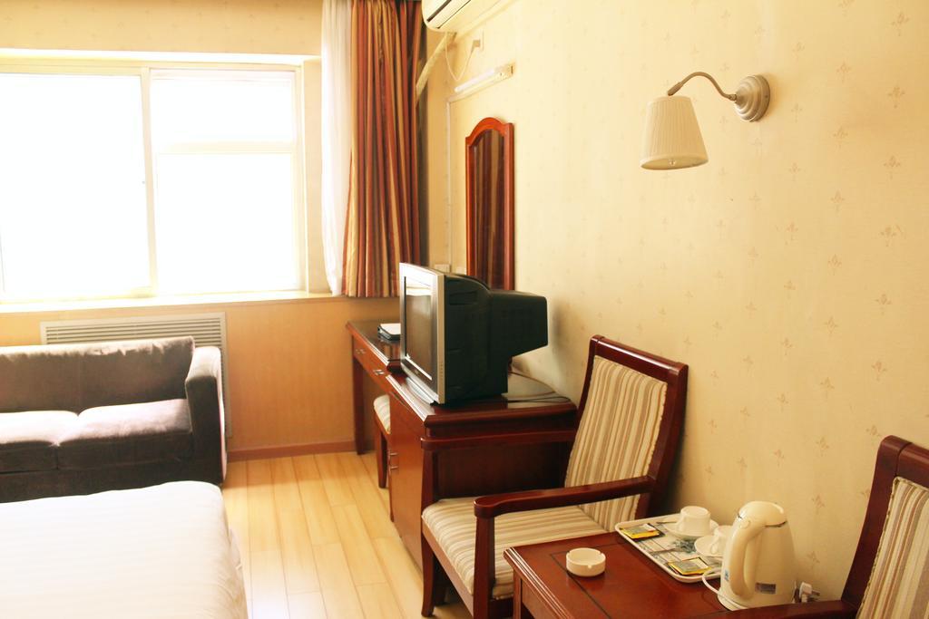 Rongbao Hotel Beijing Exterior photo