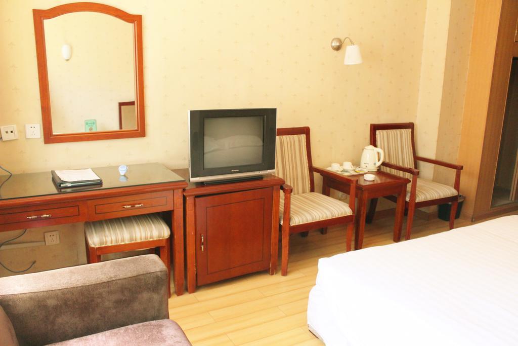 Rongbao Hotel Beijing Exterior photo