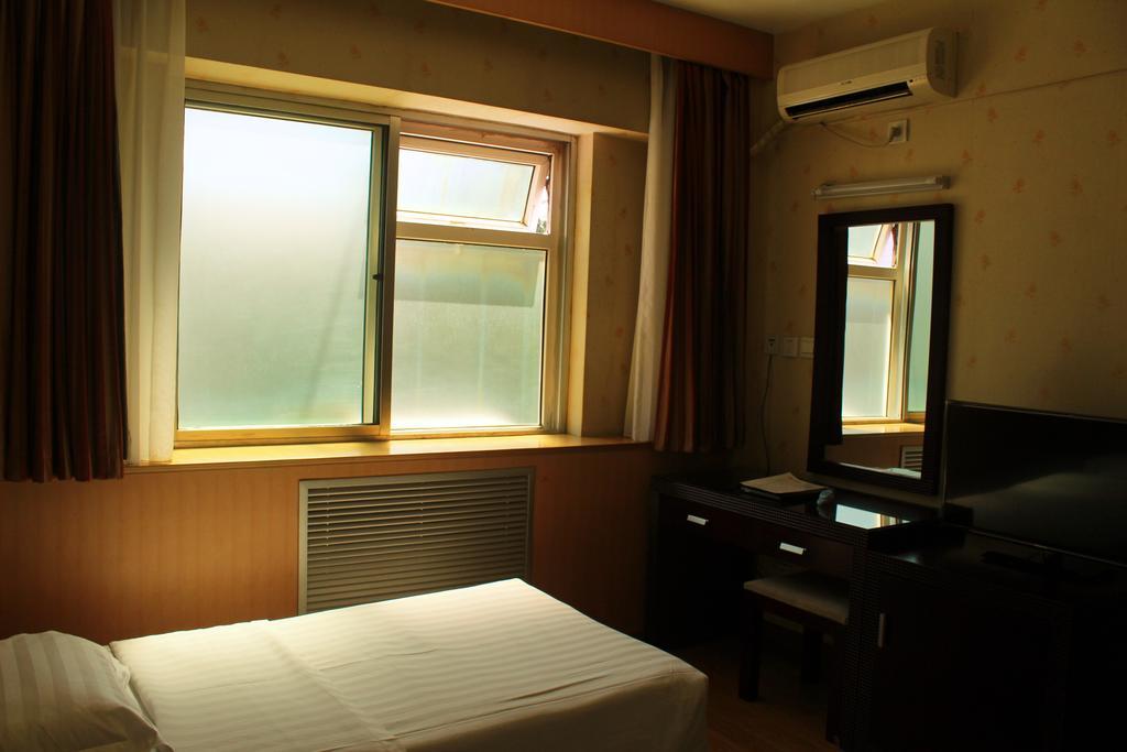Rongbao Hotel Beijing Exterior photo